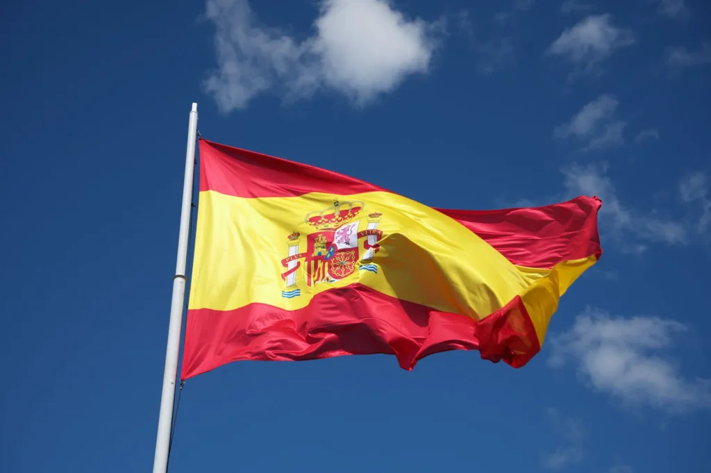 whatsapp bulk message sender in spain